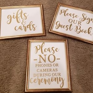Wedding photo frame signs